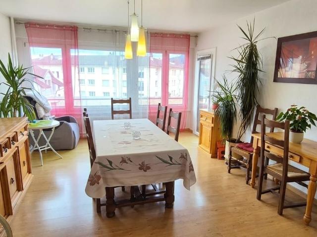 APPARTEMENT T3 CENTRE VILLE AVEC BALCON