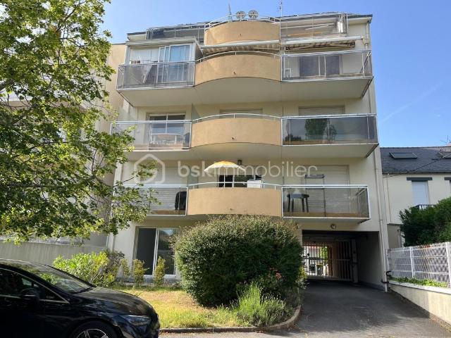 Appartement T3 centre ville de La Baule avec cave et garage