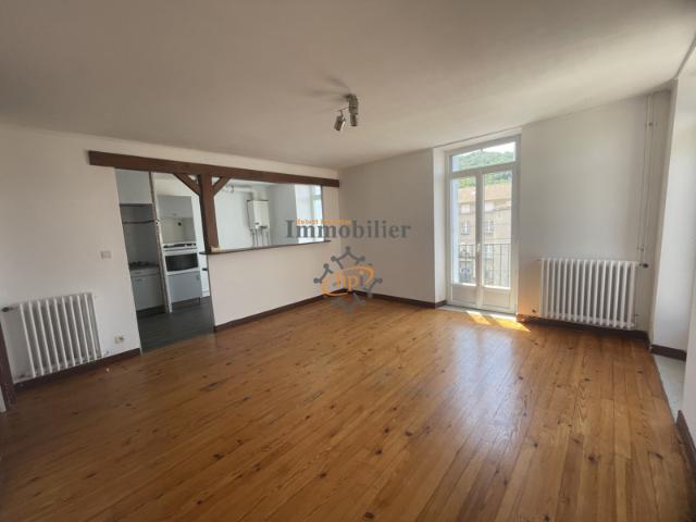 Appartement T3 centre ville, Saint Affrique