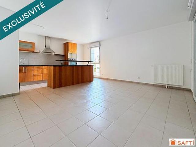 Appartement T3 dans résidence sécurisée avec ascenseur et place de parking sous sol