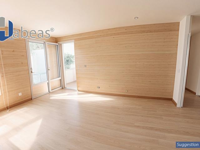 Appartement T3 de 57,42m² au premier étage avec balcon de 12 m², deux parkings et une cave à Montriond