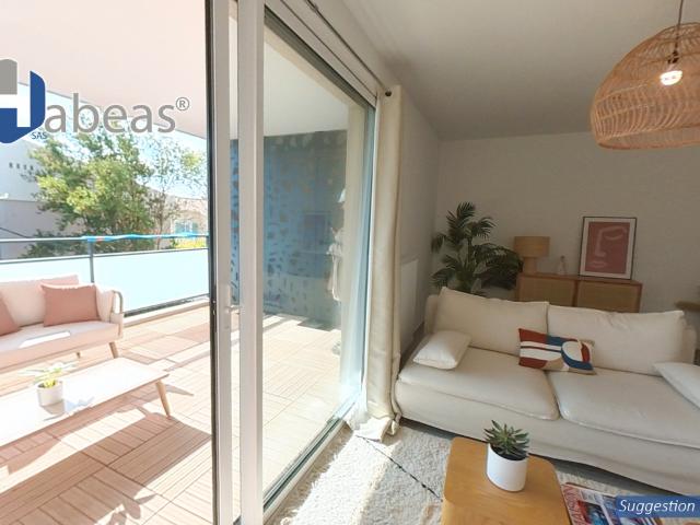 Appartement T3 de 58.65 m² avec jardin de 101m², terrasse et deux parkings