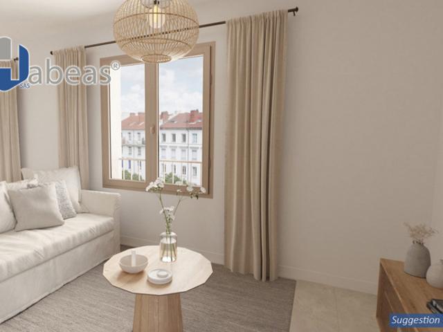 Appartement T3 de 67 m² en R+2 avec balcon de 14m² et cellier, Lyon 7?