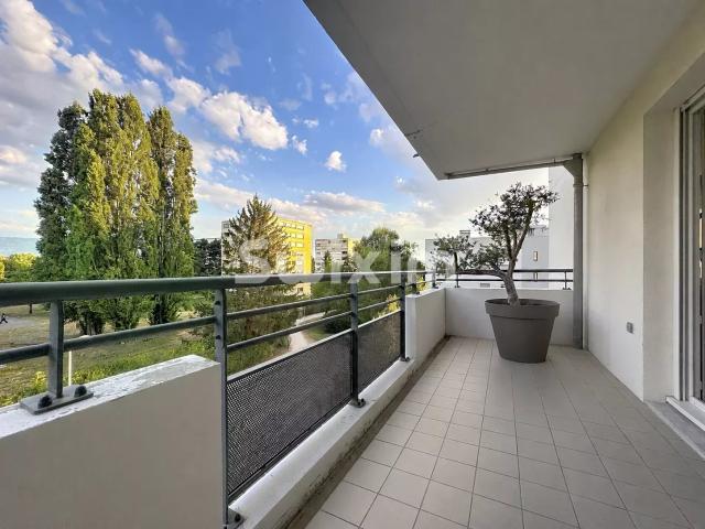 Appartement T3 de 67m2 avec balcon et place de parking !