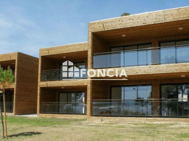 Appartement T3 de 64 m2 dans résidence avec piscine Venelles 13770