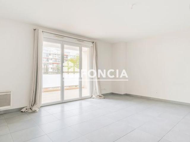 Appartement T3 de 65 m² avec terrasse de 15 m² et box – Résidence récente de standing