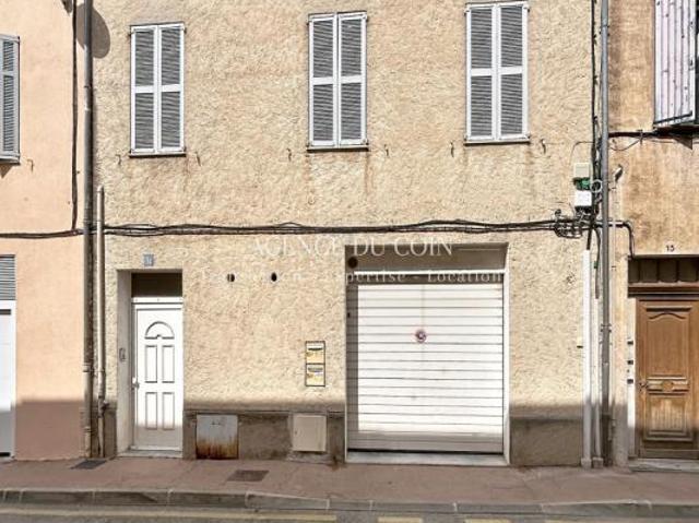 APPARTEMENT T3 de 65 m² Dans une rue calme à l'entrée du vi