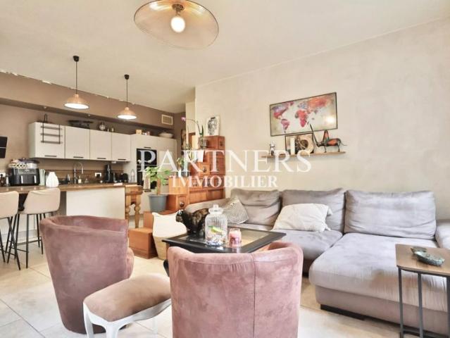 Appartement T3 de 68 m² avec extérieur Charleval