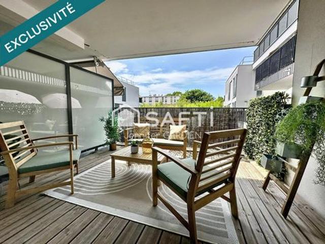 Appartement T3 de 73 m² avec terrasse, balcon et 2 parkings – Résidence au calme proche tram