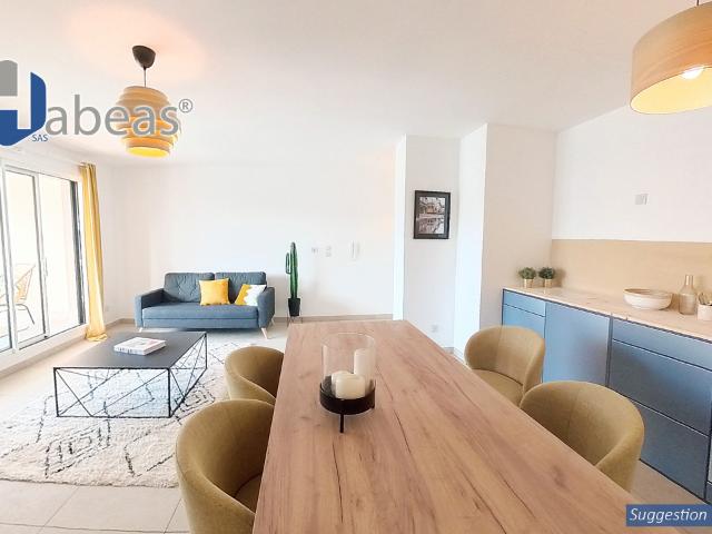 Appartement T3 de 71 m² avec loggia de 13 m² à Craponne