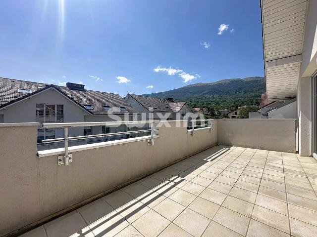 Appartement T3 de 71m² bénéficiant d'un balcon de 14m² et d'un garage fermé en sous sol