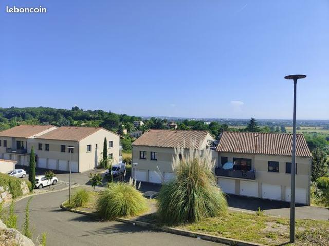 Appartement T3 de 72 m² proche centre ville