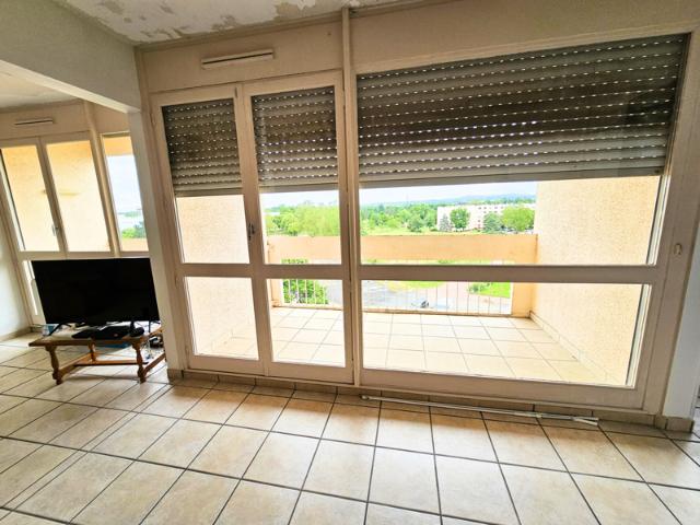 APPARTEMENT T3 de 77,91 m2 59 990 euros