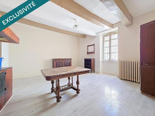 Appartement T3 de 77 m² avec caves voûtées et jardin collectif – Graissessac