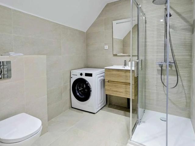 Appartement T3 de 76 m2 meublé