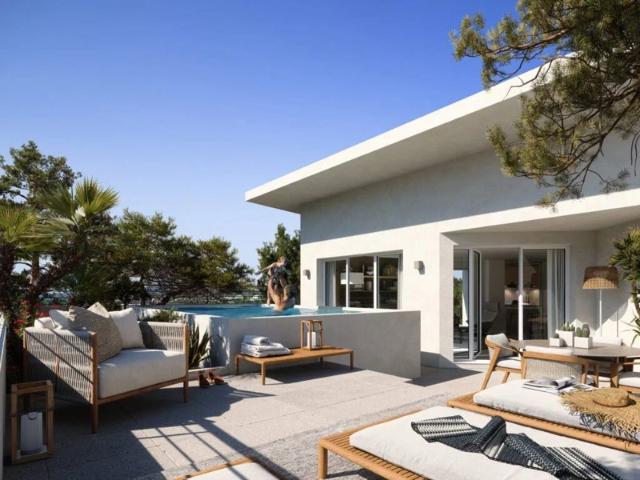 Appartement T3 de 99 m² avec terrasse de 73 m² à Marseille 13008