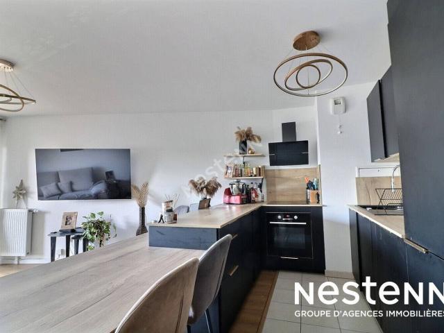Appartement T3 deux chambres avec deux loggias