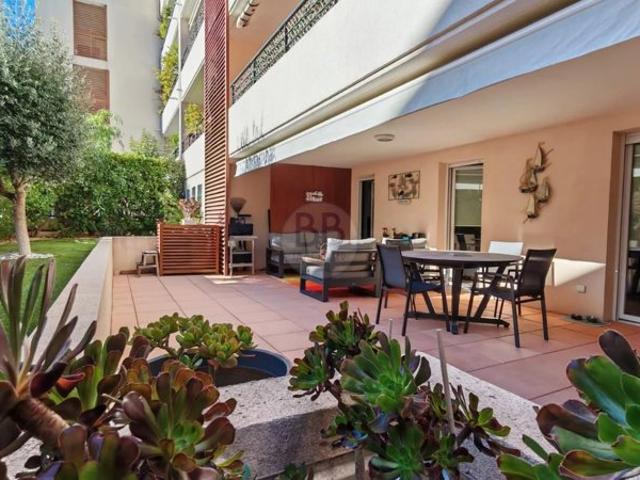 Appartement T3 d'Exception 75 m2 avec Terrasse & Jardin
