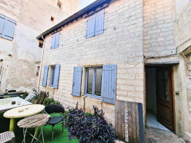 APPARTEMENT T3 DUPLEX ECUSSON / BEAUX ARTS