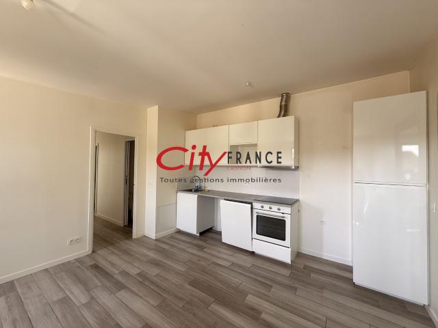 Appartement T3 en centre ville de Villennes sur Seine 78670