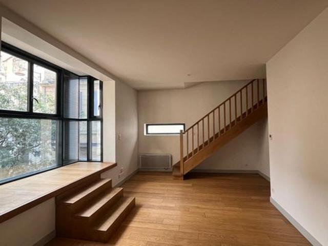 Appartement T3 en Duplex Parfait état Bordeaux Centre Ville