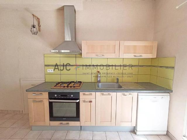 APPARTEMENT T3 EN RDC ST REMY CENTRE VILLE