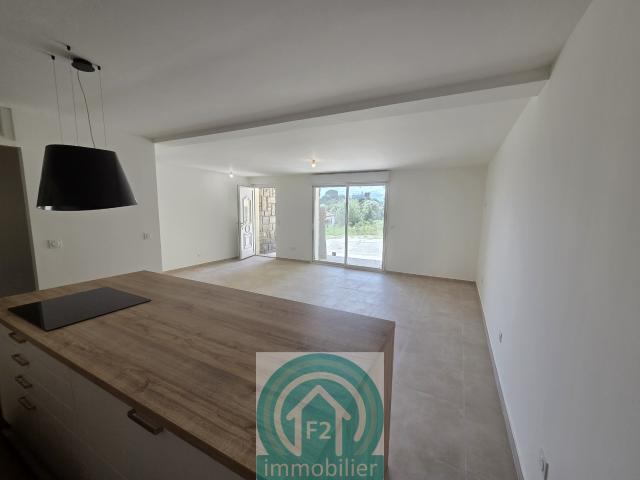 Appartement T3 en rez de jardin Aleria centre