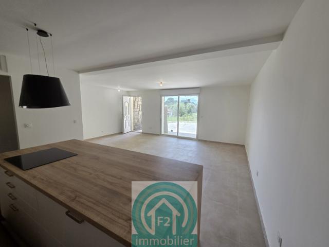 Appartement T3 en rez de jardin Aleria centre