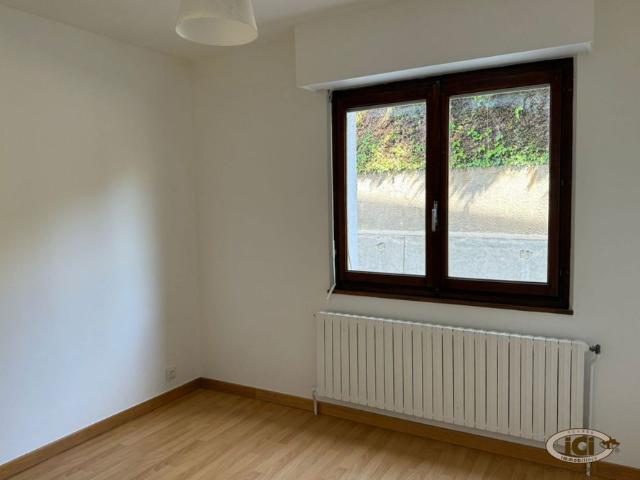 Appartement T3 enitèrement rénové