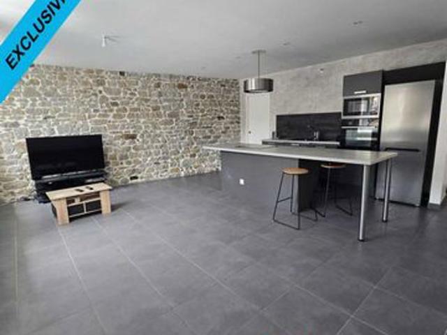 Appartement T3 entièrement rénové a