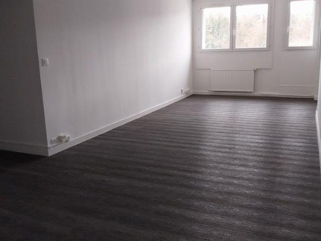 Appartement T3, entièrement refait