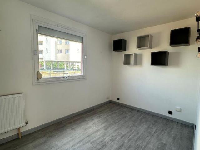 Appartement T3 EVRY COURCOURONNES à louer