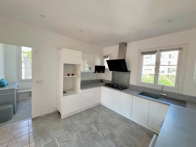 Appartement T3 Fréjus Plage Haut de villa Port Fréjus avec. 60m² Fréjus