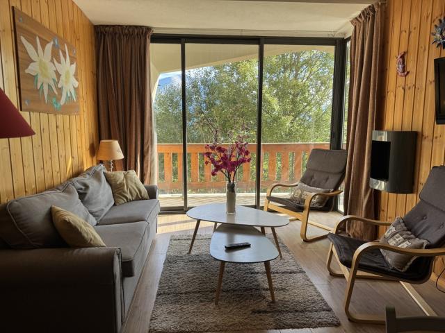 APPARTEMENT T3 GALERIE COMMERCIALE PRA LOUP 1600
