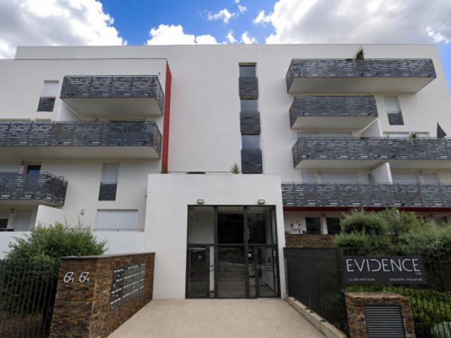 APPARTEMENT T3 GARAGE ET TERRASSE
