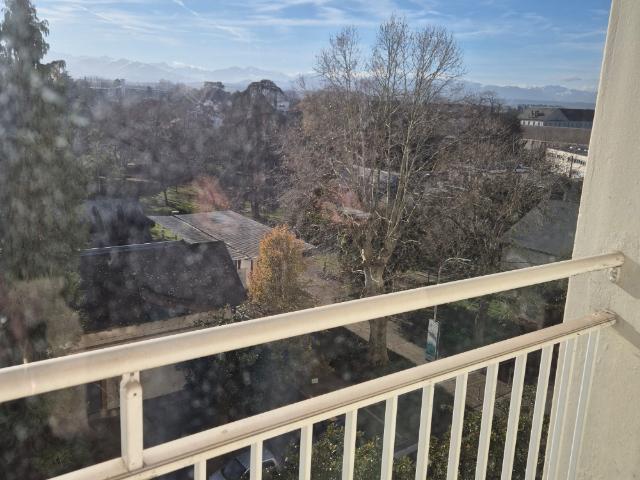 APPARTEMENT T3 / GARAGE PRIVATIF / PLEIN COEUR DE LA VILLE