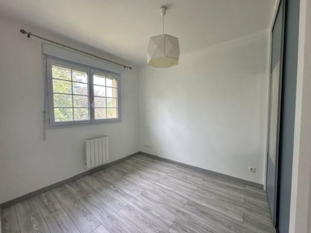 Appartement T3 GRISY SUISNES à louer