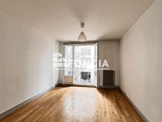 Appartement T3 LES CHARPENNES
