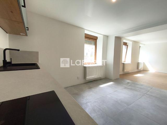 Appartement T3 LORQUIN à louer