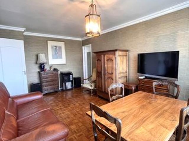Appartement T3 lumineux à 10 min de la gare | Box et cave inclus