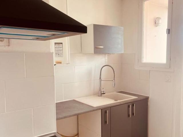 Appartement T3 lumineux avec loggia, parking et cave – Quartier Olivier