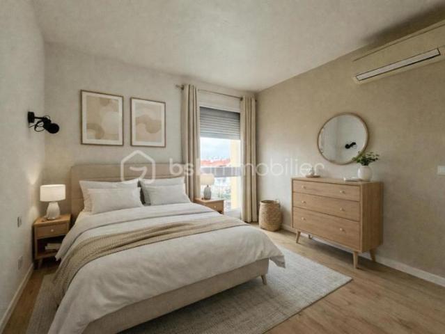 Appartement T3 lumineux climatisé 2 loggias – Garage & cave – Perpignan