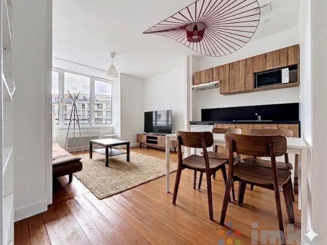Appartement T3 lumineux proche Parc Jean Baptiste Lebas et gare