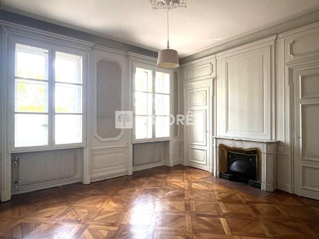 Appartement T3 LYON à louer