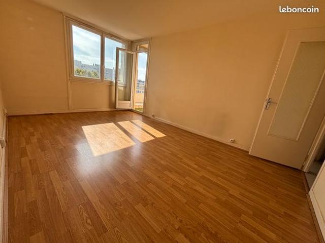 Appartement t3 lyon 5 menival avec balcon et cave