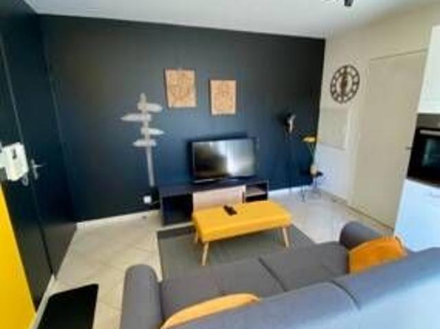 Appartement T3 meublé, 1 place dans une colocation
