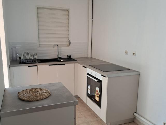 APPARTEMENT T3 MEUBLE