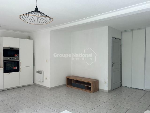 Appartement T3 meublé 2 chambres avec jardin et 1 stationnement