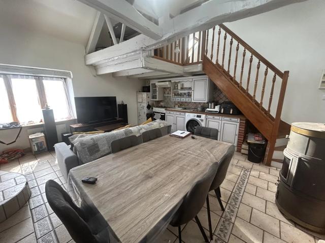 APPARTEMENT t3 MEUBLE