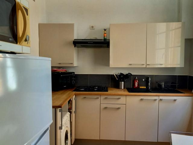 APPARTEMENT T3 MEUBLE / CENTRE VILLE